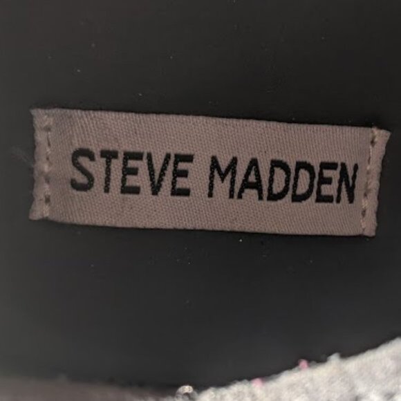 STEVE MADDEN Sparkly Silver Gray Slip on Sneakers Shoes Fit Size 7 - 7.5 - Picture 12 of 12